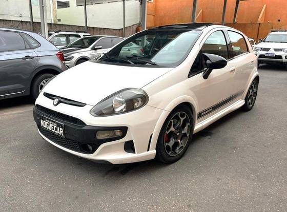 FIAT PUNTO 1.4 MPI 16V T-JET GASOLINA 4P MANUAL FIAT PUNTO 1.4 MPI 16V T-JET GASOLINA 4P MANUAL
